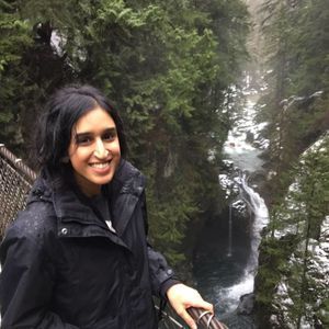 Meet your Posher, Rhea